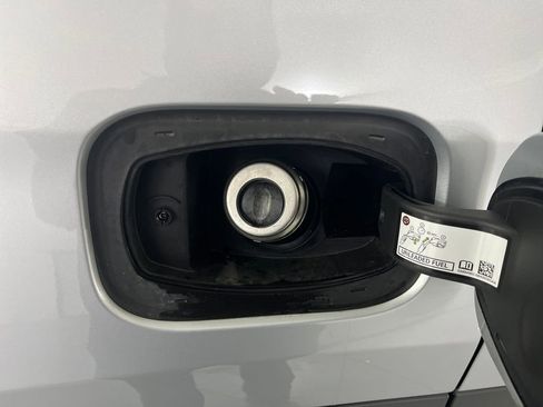 Used 2024 Jeep Compass Trailhawk image 50