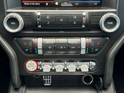 Used 2015 Ford Mustang GT Premium RWD image 23