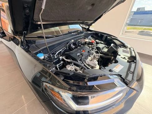Used 2025 Honda HR-V LX image 30