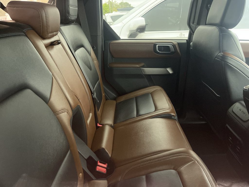 Used 2023 Ford Bronco Outer Banks AWD/4WD image 5