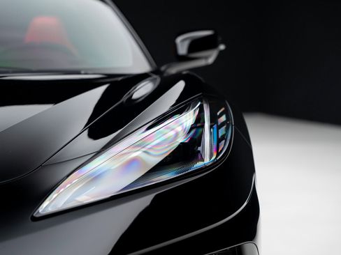 Used 2025 Chevrolet Corvette Stingray Convertible w/ 1LT image 11