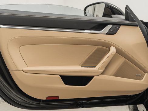 Used 2024 Porsche 911 Targa 4S image 30