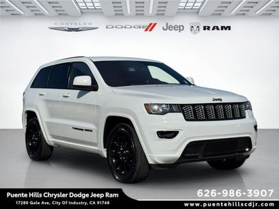 Used 2020 Jeep Grand Cherokee Altitude