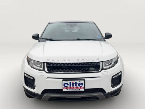 Used 2018 Land Rover Range Rover Evoque SE Premium image 2
