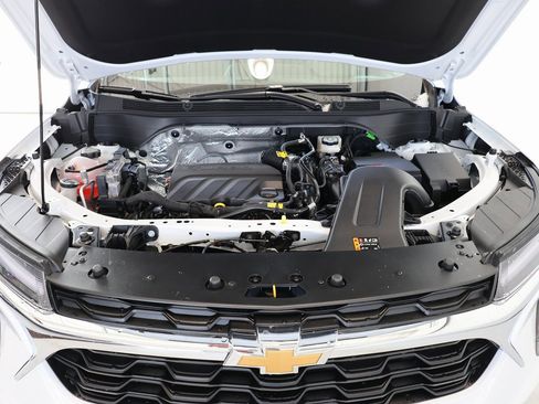 New 2026 Chevrolet Trax LT w/ LT Convenience Package image 36