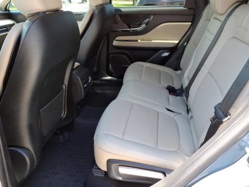 Certified 2025 Lincoln Corsair Reserve AWD/4WD image 12