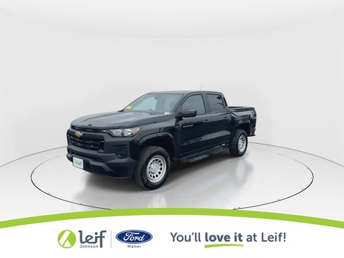 Used 2024 Chevrolet Colorado W/T w/ Technology Package image 4