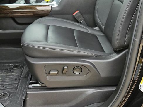 Used 2025 GMC Sierra 1500 Elevation w/ Elevation Premium Package image 27