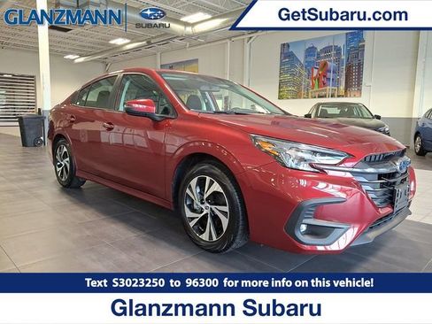 Certified 2025 Subaru Legacy Premium AWD/4WD image 1