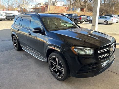 Used 2022 Mercedes-Benz GLS 450 4MATIC image 9