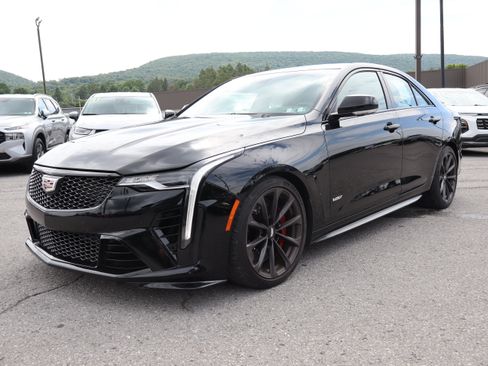 Used 2023 Cadillac CT4 V Blackwing RWD image 7