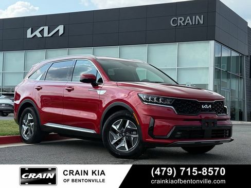 Certified 2022 Kia Sorento EX FWD image 1