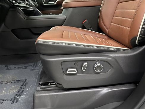 New 2026 GMC Sierra 2500 Denali Ultimate w/ Max Trailering Package image 23