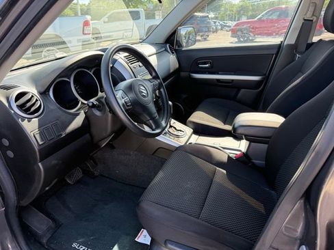 Used 2011 Suzuki Grand Vitara Premium image 20