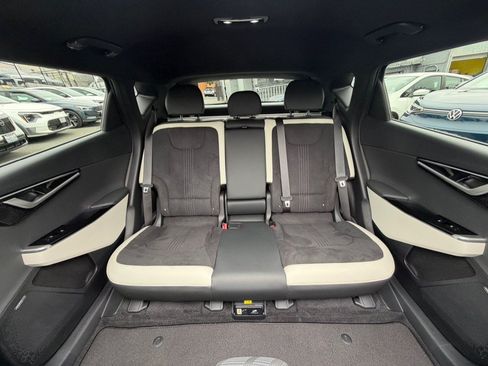 Used 2024 Kia EV6 GT-Line AWD/4WD image 38