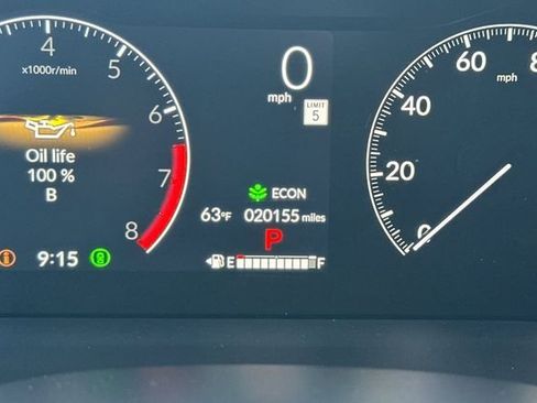 Used 2025 Honda Pilot Touring image 30