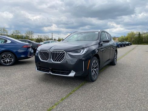 New 2026 BMW X3 xDrive30i w/ Premium Package AWD/4WD image 1