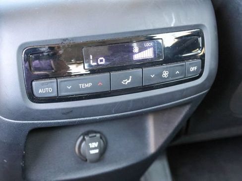 Used 2025 Hyundai Palisade SEL AWD/4WD image 56