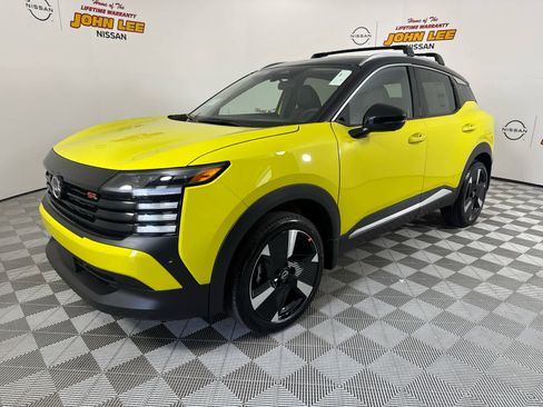 New 2026 Nissan Kicks SR w/ Cold Weather Package image 1