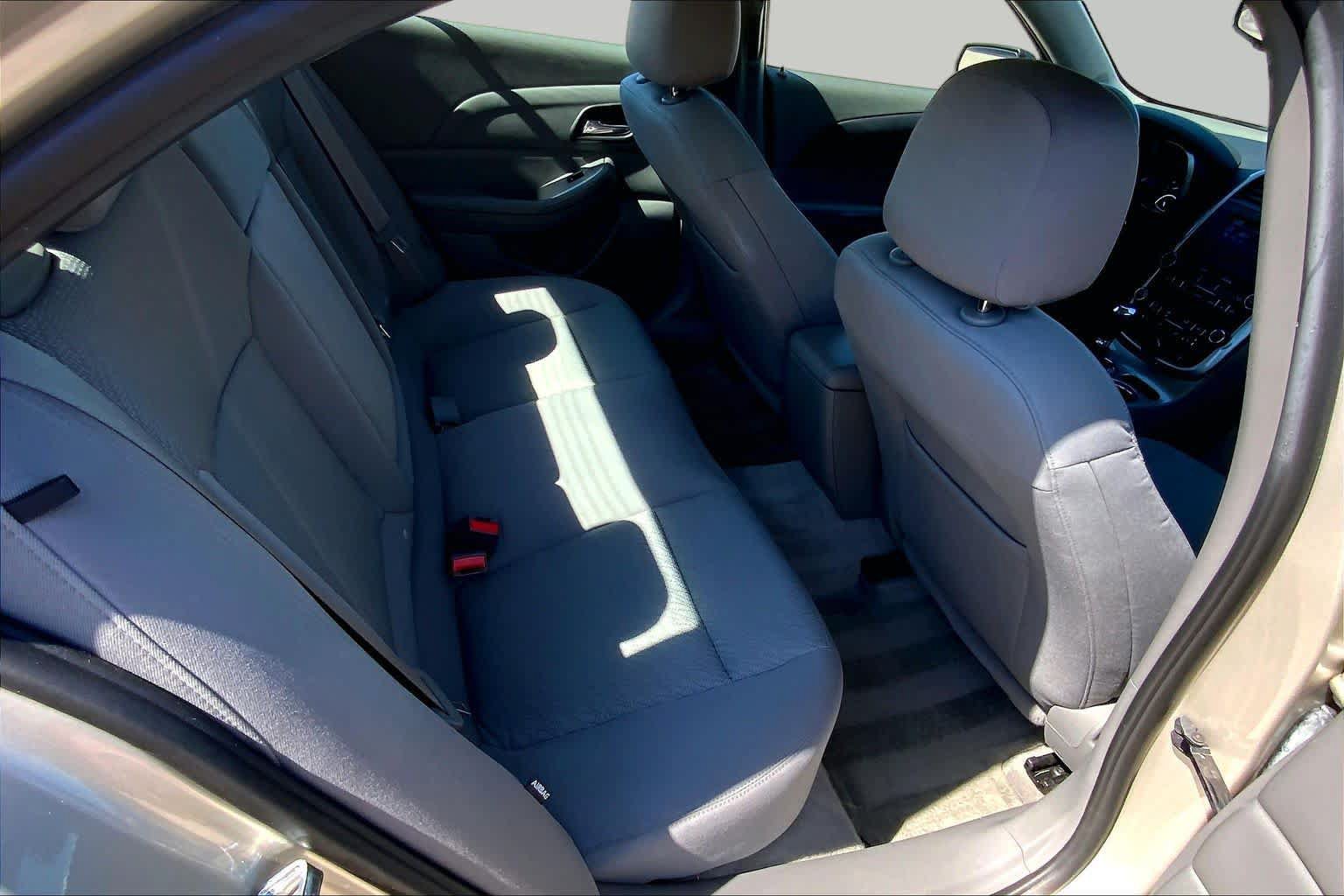 Used 2015 Chevrolet Malibu LS w/ Protection Package FWD image 19