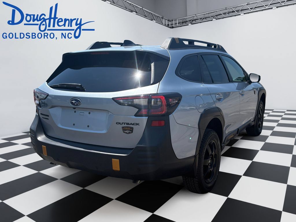 Used 2022 Subaru Outback Wilderness w/ Wilderness Package AWD/4WD image 5