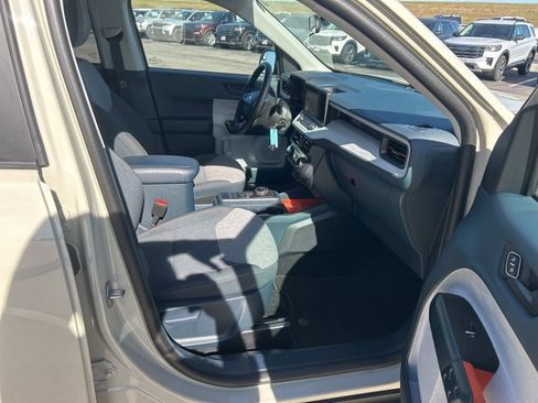 Used 2024 Ford Maverick XLT w/ XLT Luxury Package image 18