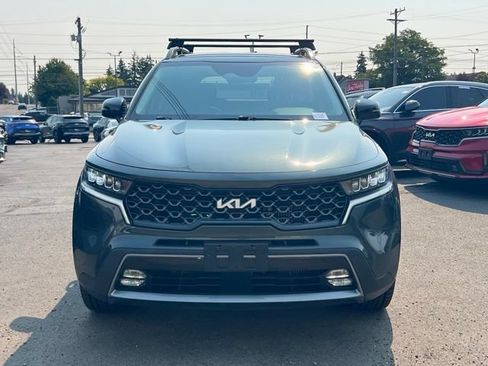 Certified 2022 Kia Sorento X-Line EX AWD/4WD image 4