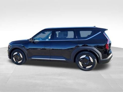 New 2026 Kia EV9 Wind AWD/4WD image 7