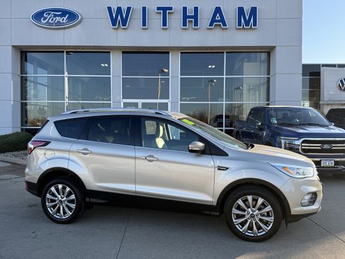 Used 2018 Ford Escape Titanium w/ Ford Safe & Smart Package image 3