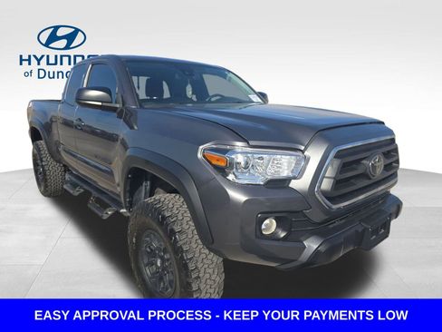 Used 2023 Toyota Tacoma SR5 w/ SX Package image 3