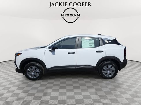 Used 2026 Nissan Kicks S FWD image 8