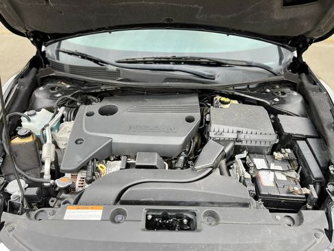 Used 2016 Nissan Altima 2.5 SV w/ Convenience Package image 21
