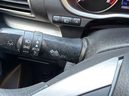 Used 2018 Mitsubishi Eclipse Cross ES AWD/4WD image 14