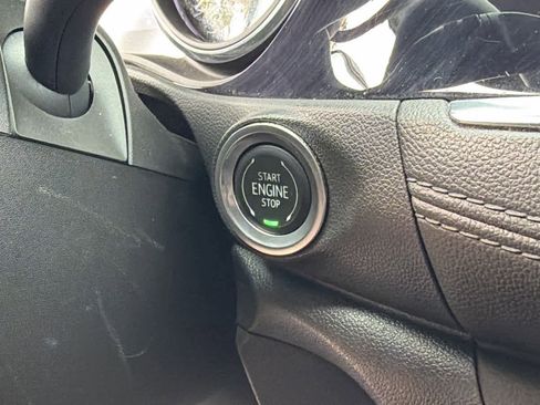 Used 2020 Buick Encore GX Preferred image 17