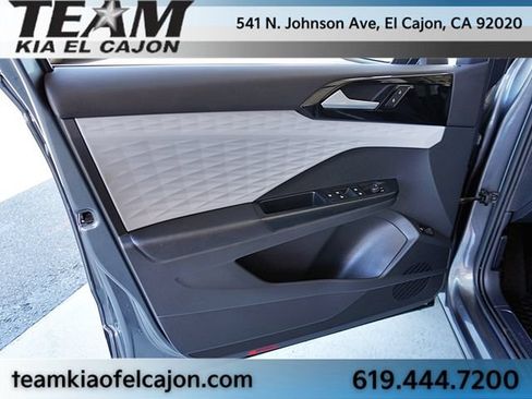 Used 2022 Volkswagen Taos S FWD image 22