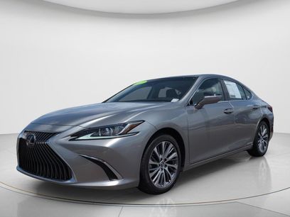 Used 2021 Lexus ES 300h w/ Premium Package