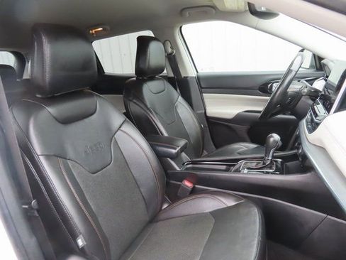 Used 2022 Jeep Compass Limited image 26