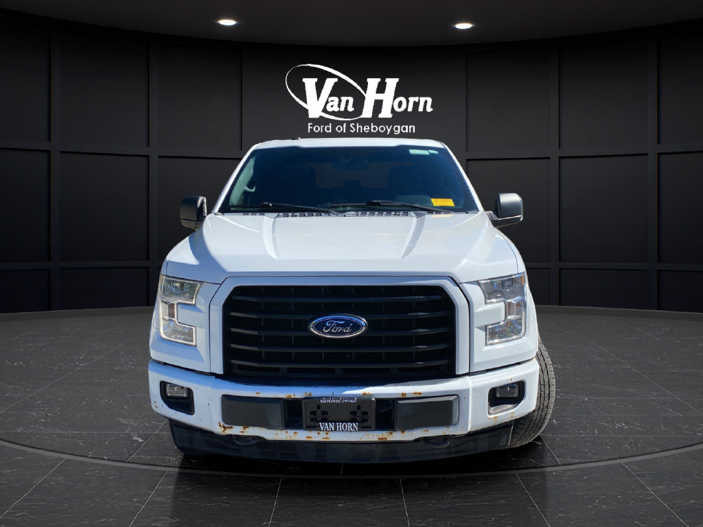 Used 2017 Ford F150 XLT w/ Equipment Group 302A Luxury AWD/4WD image 2