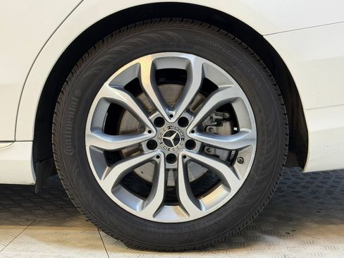 Used 2018 Mercedes-Benz C 300 Sedan image 12