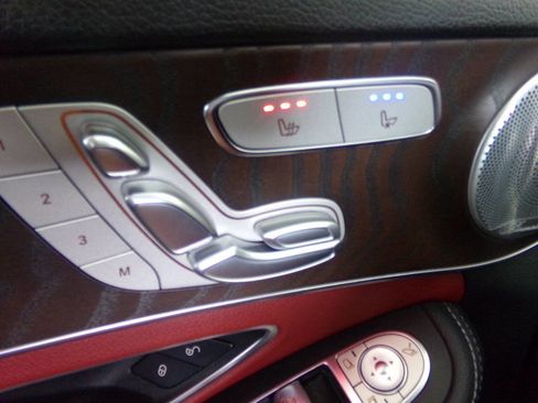 Used 2020 Mercedes-Benz C 300 Sedan w/ AMG Line image 55