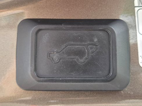 Used 2015 Toyota RAV4 Limited AWD/4WD image 29