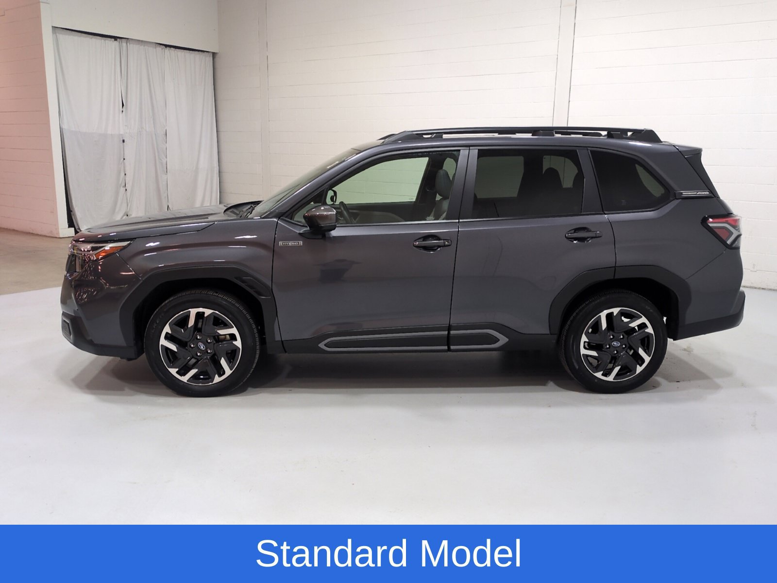 Used 2025 Subaru Forester Limited w/ Popular Package AWD/4WD image 7