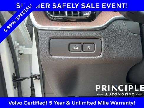 Certified 2023 Volvo XC60 T8 Plus AWD/4WD image 26
