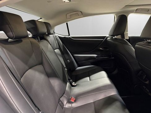 Used 2023 Lexus ES 350 w/ Premium Package image 17