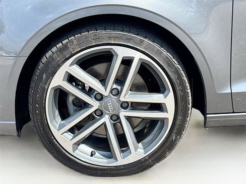 Used 2020 Audi A3 2.0T Premium image 31