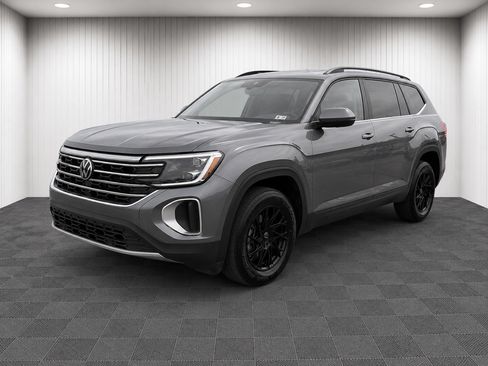 Used 2024 Volkswagen Atlas SE AWD/4WD image 8