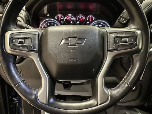 Used 2021 Chevrolet Silverado 1500 LT Trail Boss AWD/4WD image 9