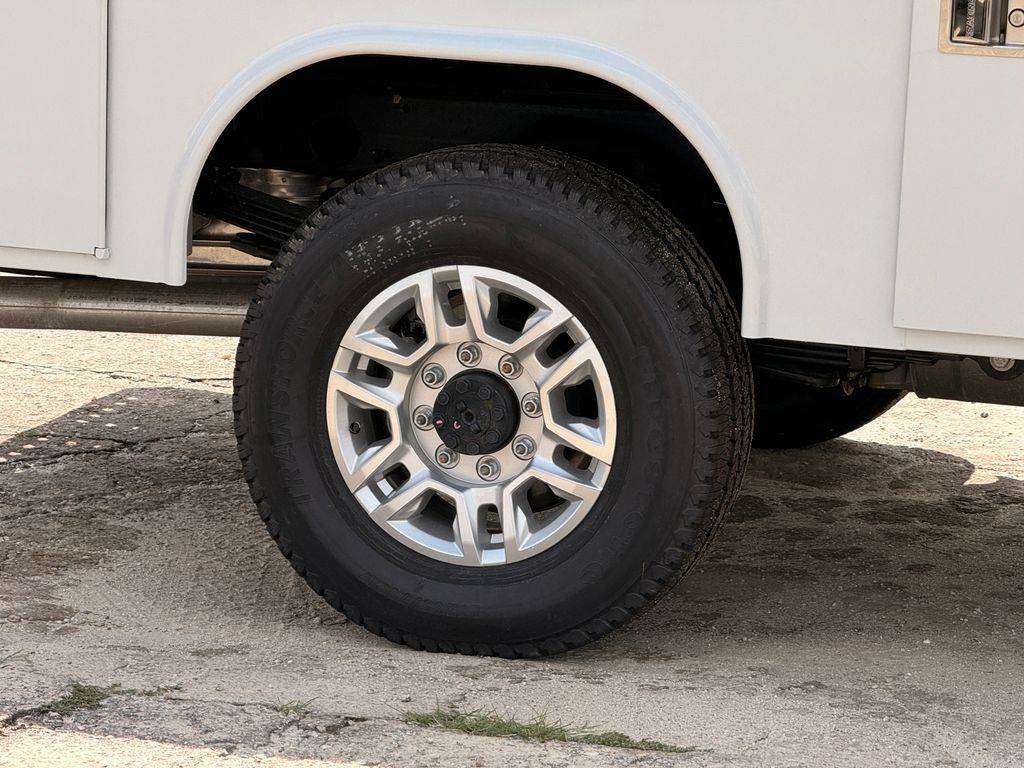New 2026 Chevrolet Silverado 2500 W/T w/ WT Convenience Package AWD/4WD image 10