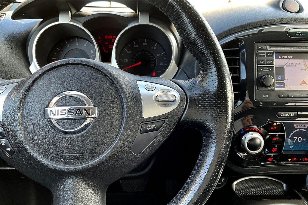 Used 2014 Nissan Juke SV w/ Navigation Package AWD/4WD image 11
