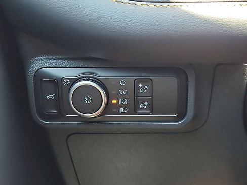 Used 2026 Ford Explorer Tremor w/ Tremor Ultimate Package AWD/4WD image 24